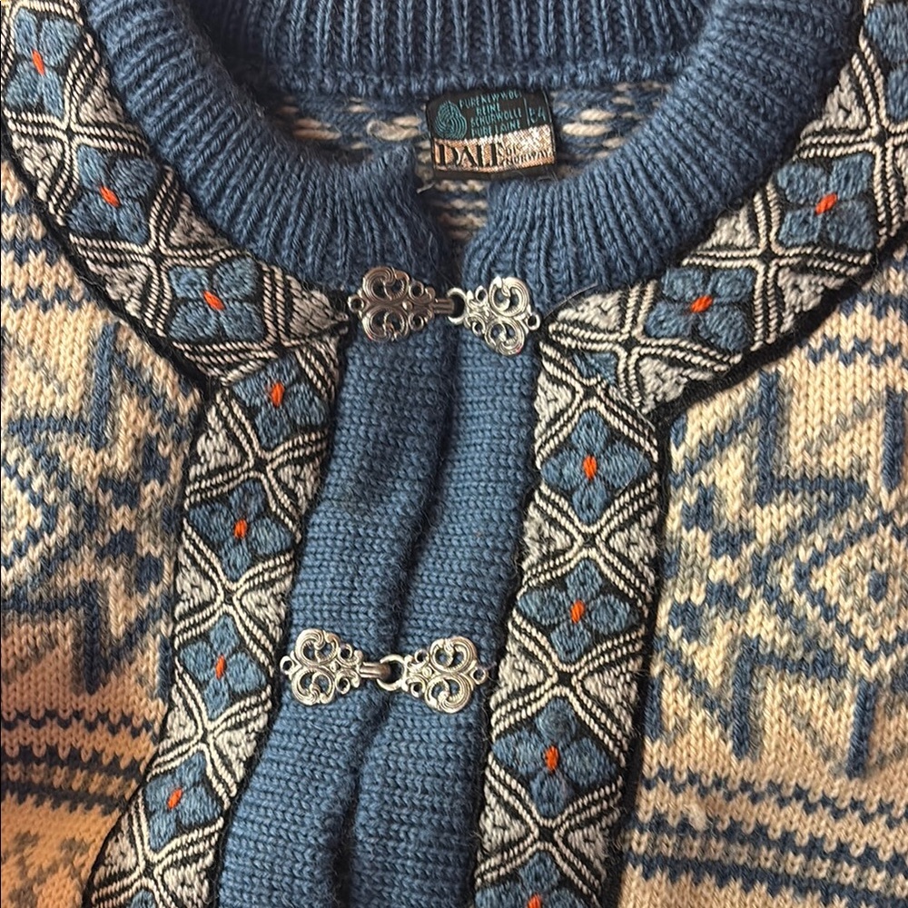 Blue and Cream Patterned Men's Sweater